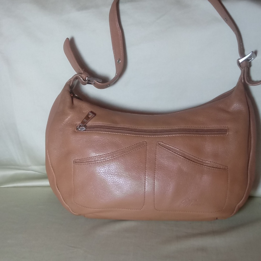 Stone Mountain Leather Bag